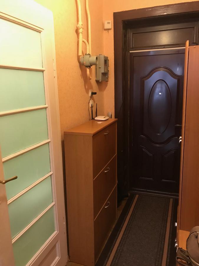 Apartment On Hoholya Street 체르니우치 외부 사진